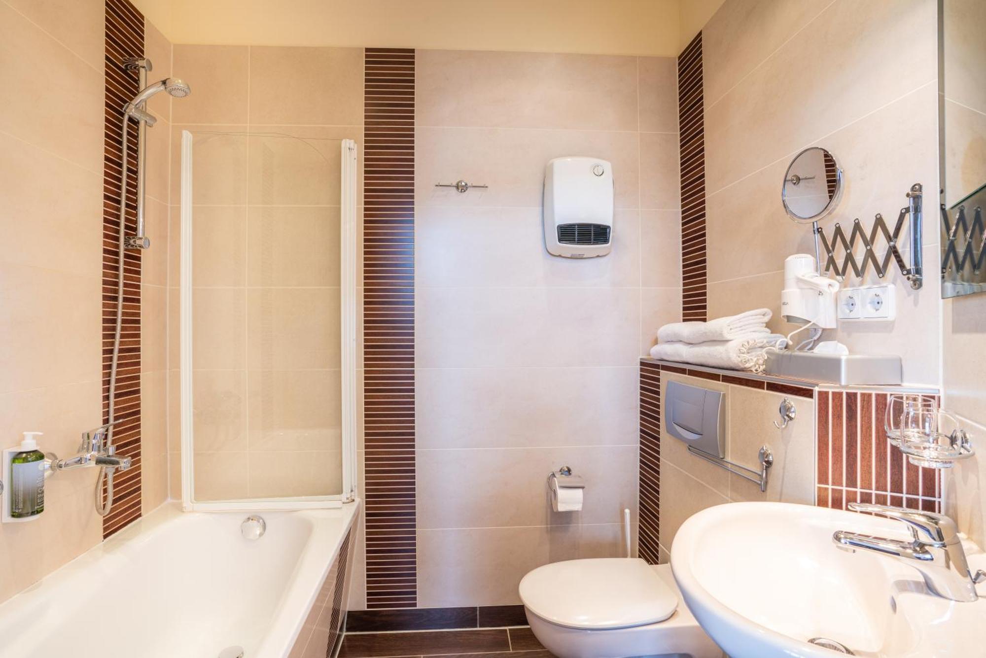 Hotel Buchenpark Герінгсдорф Номер фото