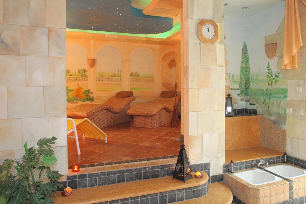 Hotel Buchenpark Герінгсдорф Екстер'єр фото